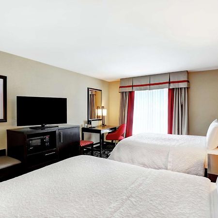 Hampton Inn By Hilton צ'יליוואק מראה חיצוני תמונה