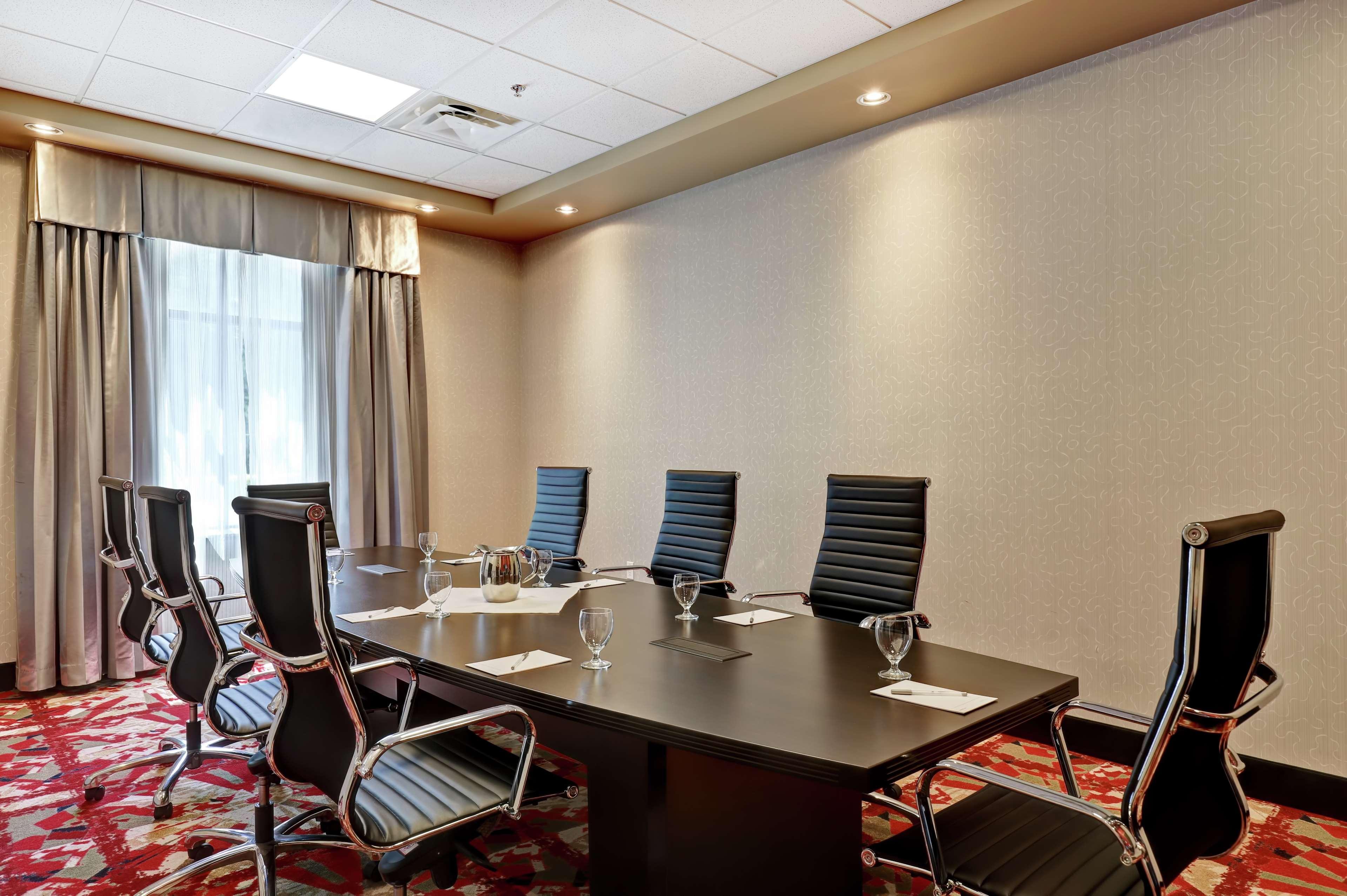Hampton Inn By Hilton צ'יליוואק מראה חיצוני תמונה