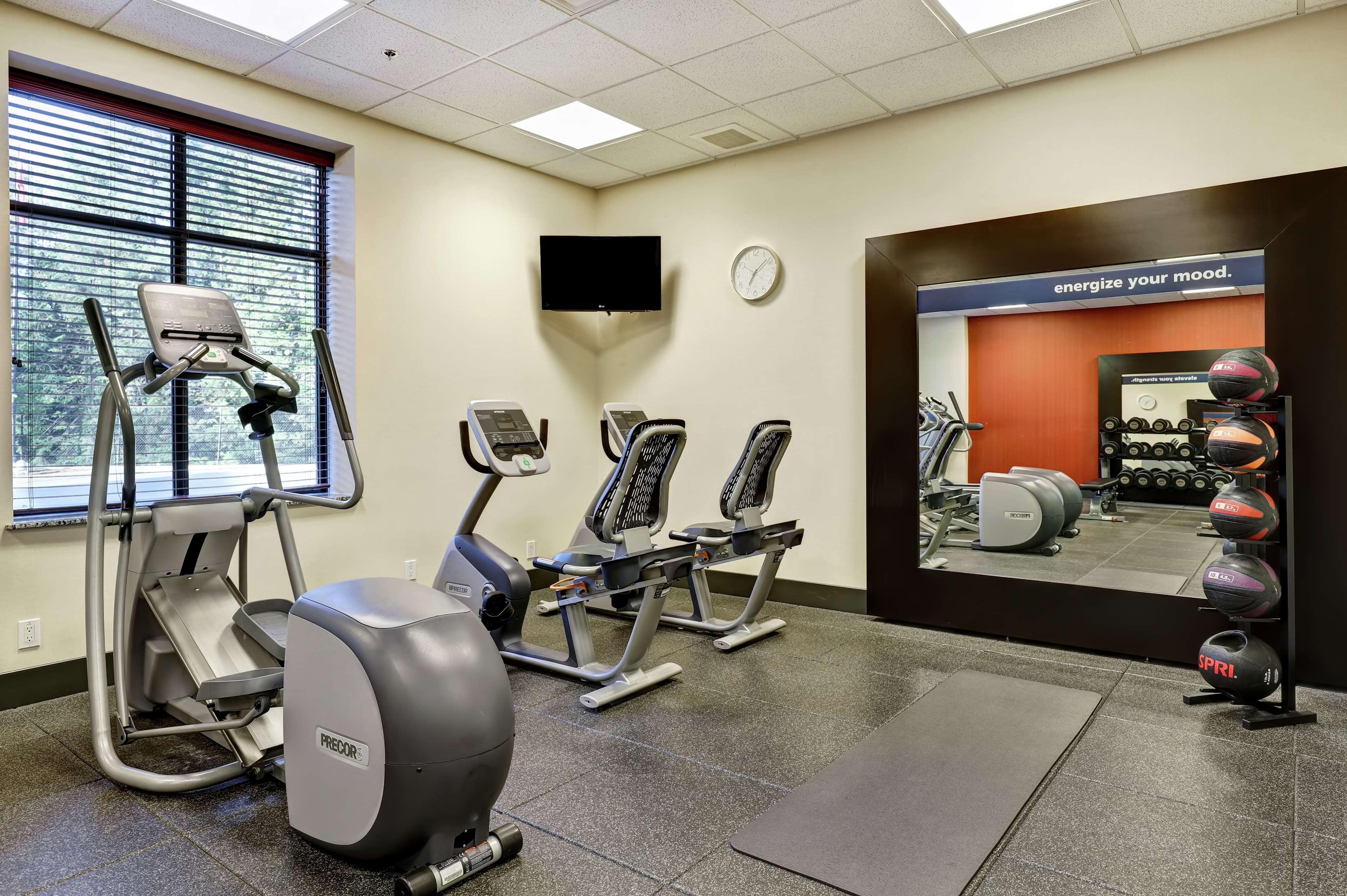 Hampton Inn By Hilton צ'יליוואק מראה חיצוני תמונה