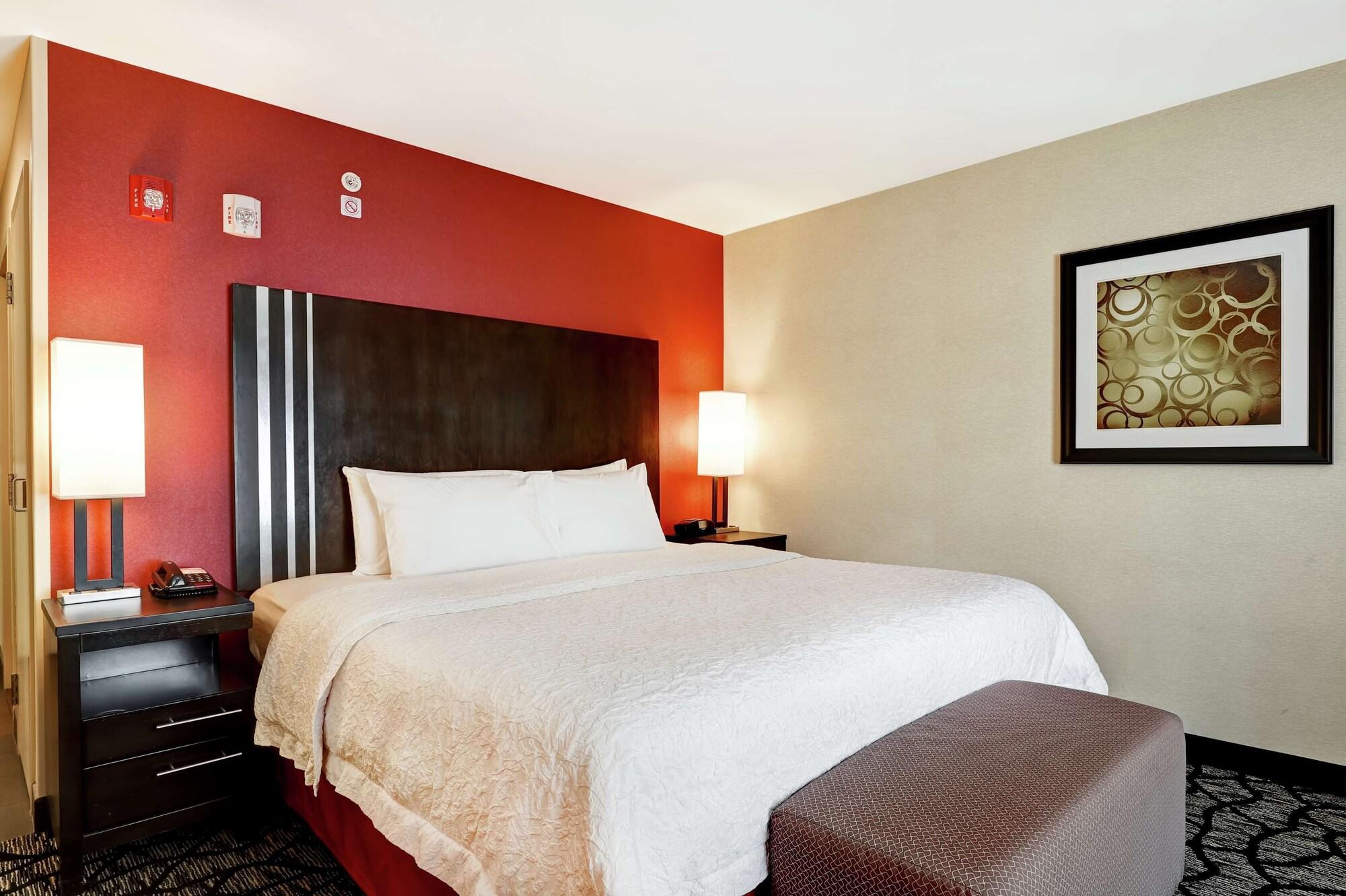 Hampton Inn By Hilton צ'יליוואק מראה חיצוני תמונה