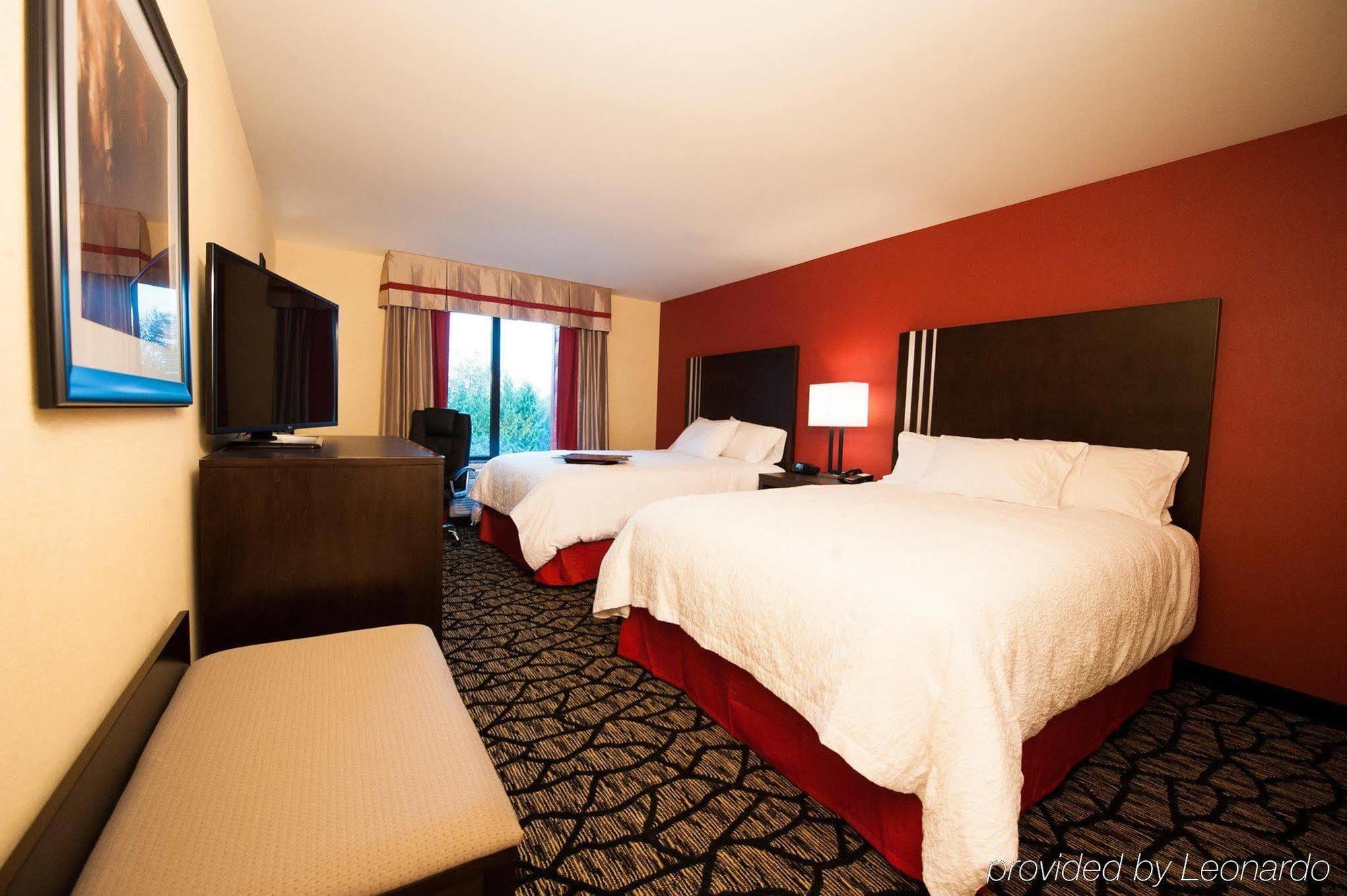 Hampton Inn By Hilton צ'יליוואק מראה חיצוני תמונה